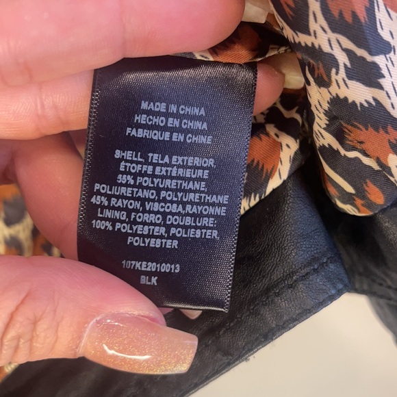 2B Bebe faux leather Jacket - Picture 7 of 7